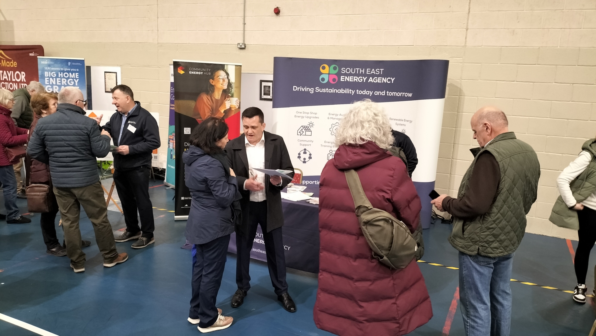 Homeowners can receive advice on how to make their homes warmer and reduce energy bills