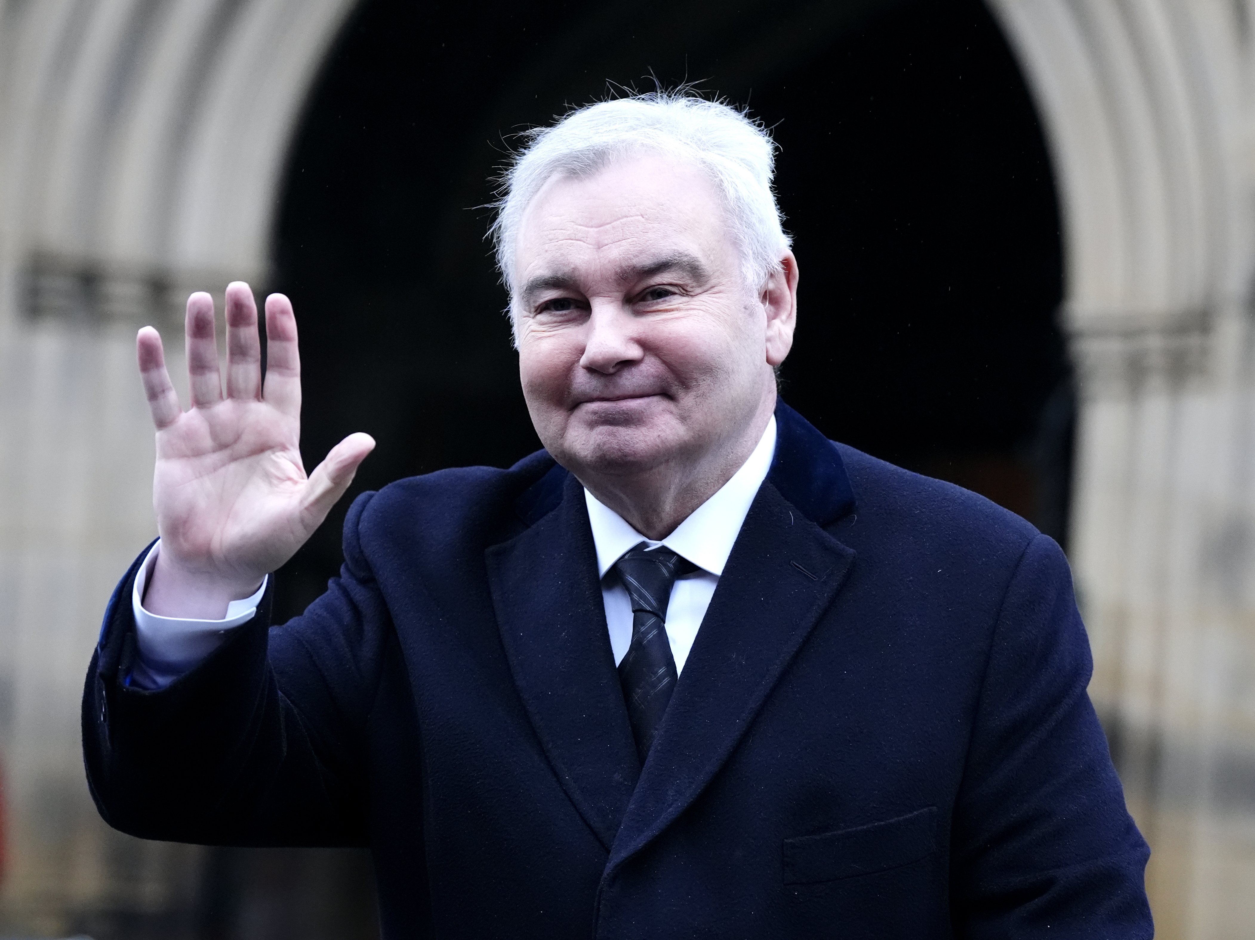 Eamonn Holmes says he will do his best to get well soon after stroke