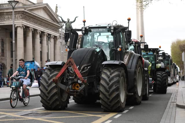 The government condemned the protests as “wrong” and “illegitimate”, while the justice minister issued a statement to say that the army had been called in to help clear blockades at critical infrastructure.