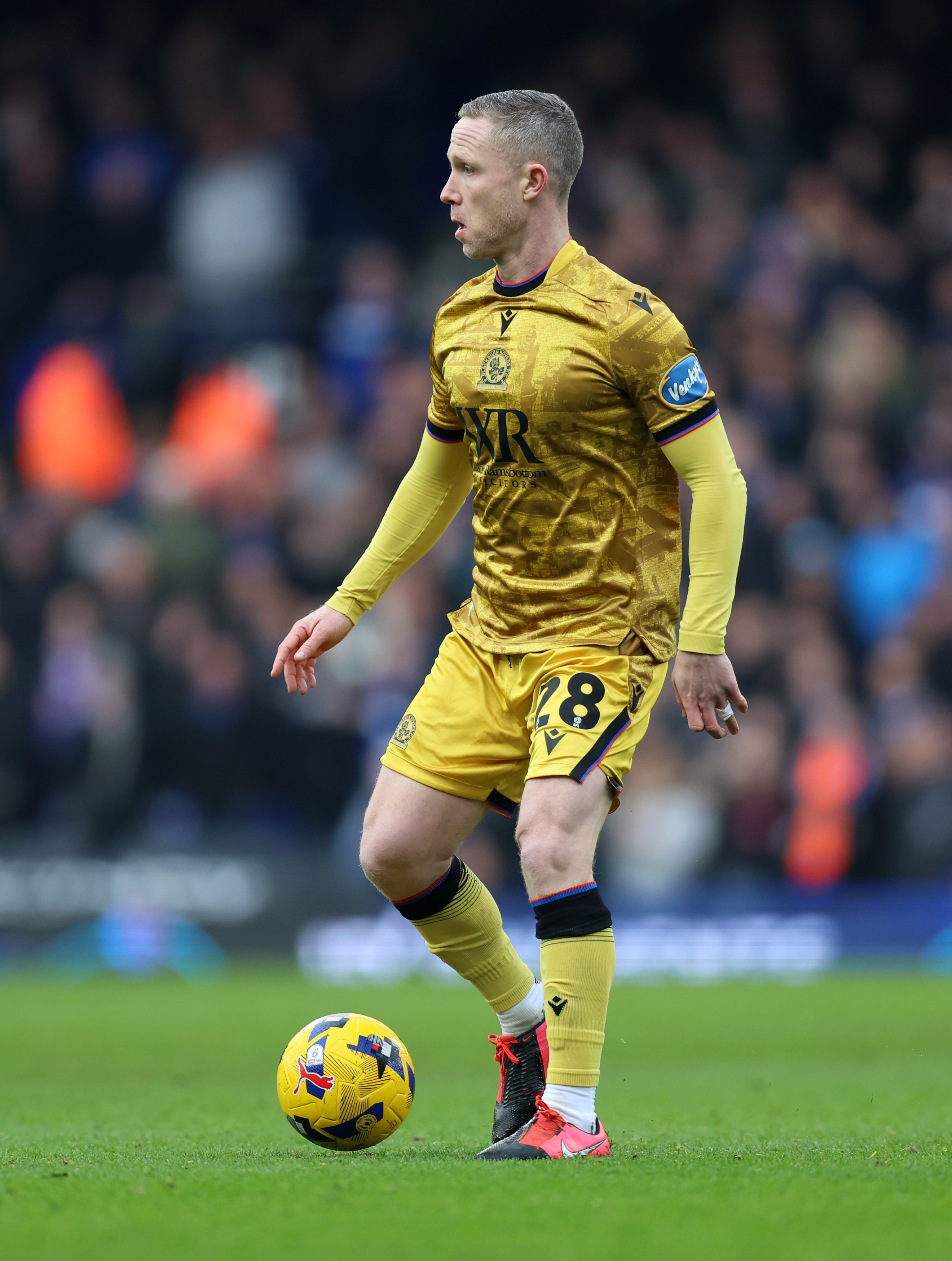 Adam Forshaw scores only his third goal in a decade as Blackburn draw ...