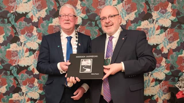 Fianna Fáil Cllr Donal Coyle presenting Hidden Donegal by Michael Sugrue to Rudolstadt Mayor Jörg Reichl