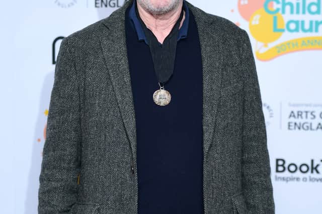 Author Michael Rosen urges people to ‘look everywhere’ for meningitis rash