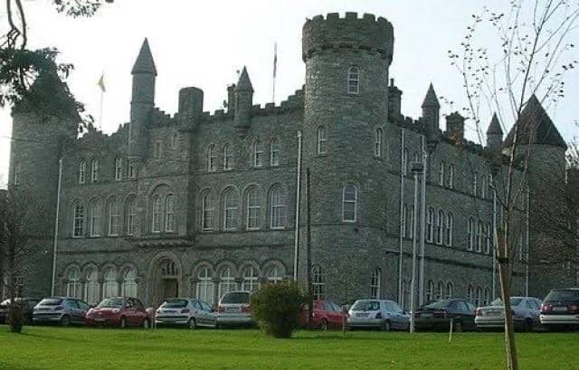 In 2019, Saint Eunan’s was included in the ADAPT 2 programme, specifically designed as a “fast-track” mechanism for urgent school builds