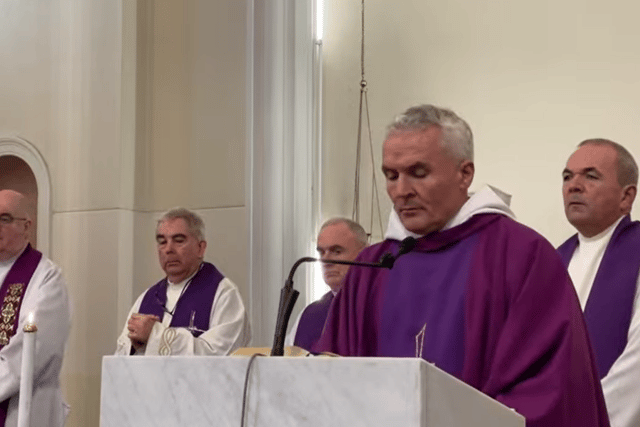 Fr Joe, who had some years ago celebrated Shane’s wedding to Anne in Galway, and the baptisms of their two children in the years that followed, spoke of the last text he received from Shane which showed his eternal gratitude for his wife and children. 