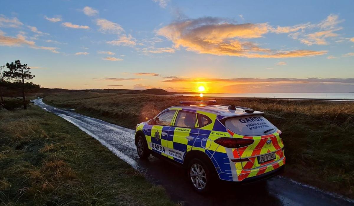 Gardaí will be out on the roads over the weekend conducting high visibility checkpoints and speed checks