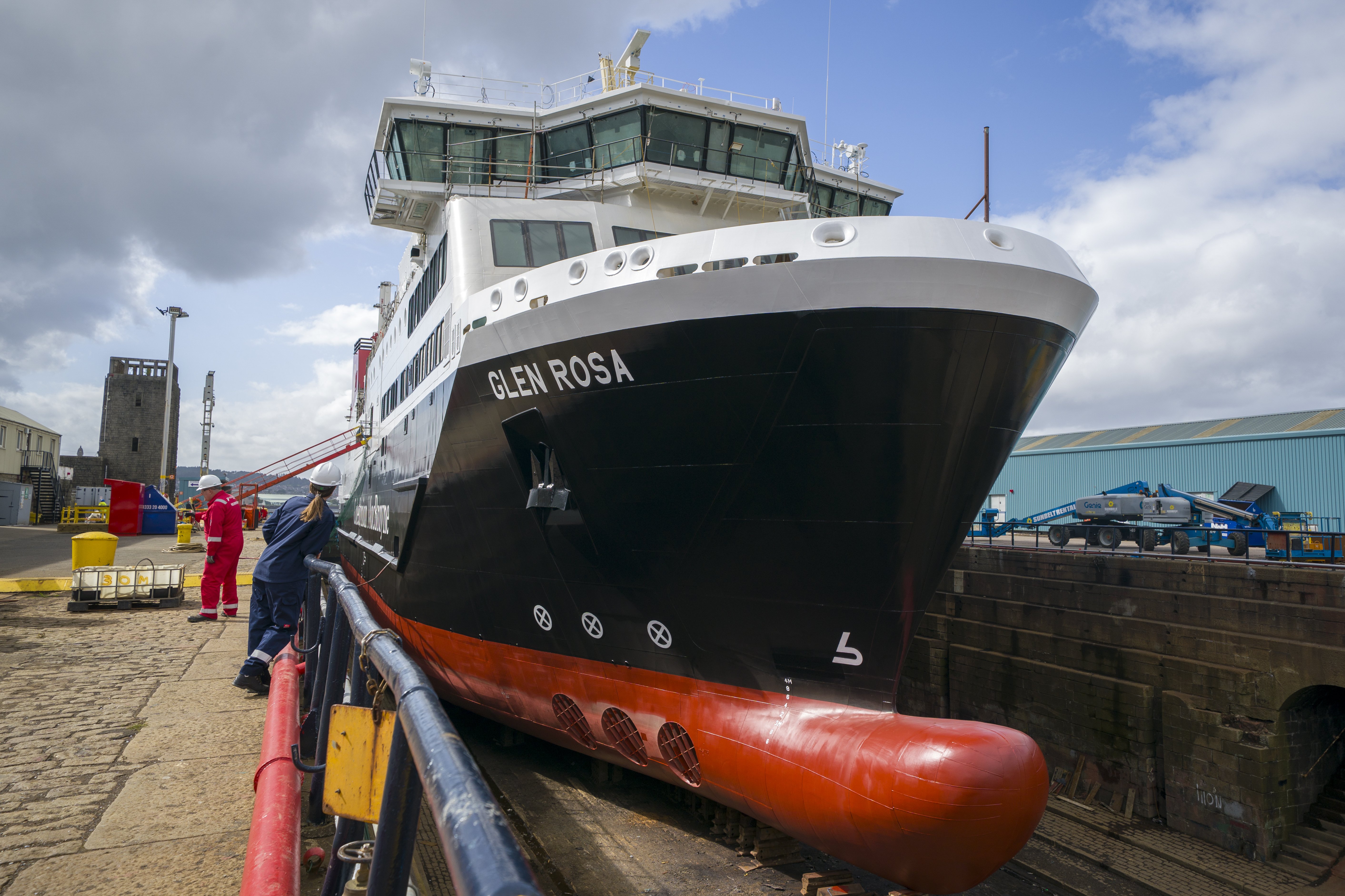 Ministers must stop ‘excuses’ on future of Ferguson Marine – union