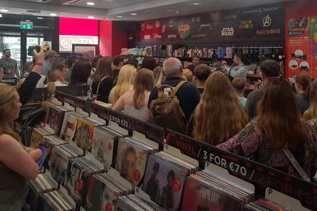 Despite the small audience, the energy was magnetic. The band made it personal by sharing stories behind the songs, encouraging singalongs, and creating a heartfelt connection that made the room feel even bigger.