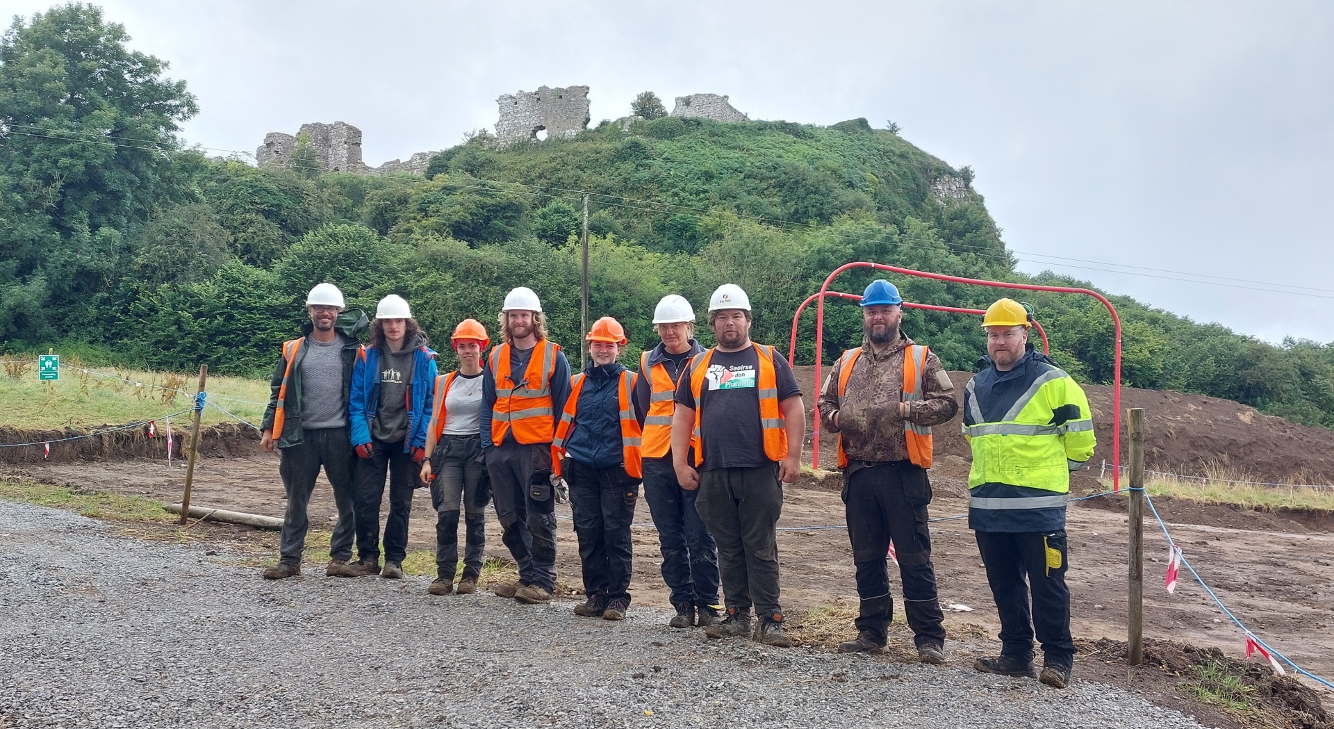 The dig team; Agostino Nobilini, Caolan Flynn, Paz Alvarez, Beannán Jones, Caoilfhionn Stoirí, Izabela Aptewicz, Crióstóir O'Driscoll, Colm Flynn Horizon Archeology & Gavin Cobbe LCC. Pic: Leinster