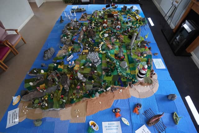 The women met every Wednesday at Carnew Community Care centre where they came up with ideas of landmarks and historical sites across the island of Ireland that they could sew and knit together.