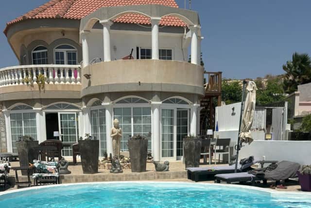 The resort is almost always fully booked, with guests even booking two years in advance, and it featured on Channel 5’s The Canary Islands with presenter Jane McDonald last year.
