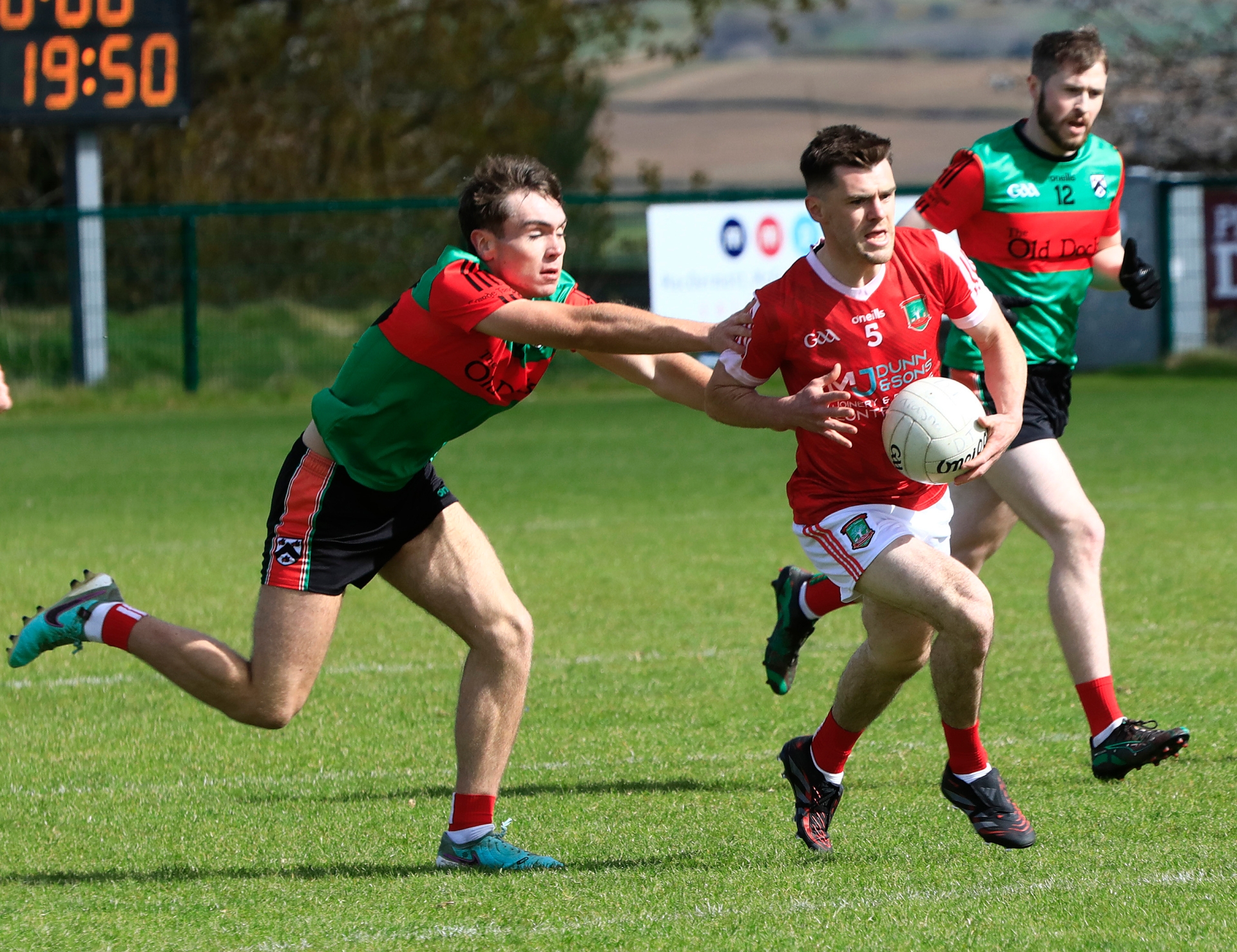 Action from Doire Trasna's victory over Sean Dolans. Pic by nwpresspics