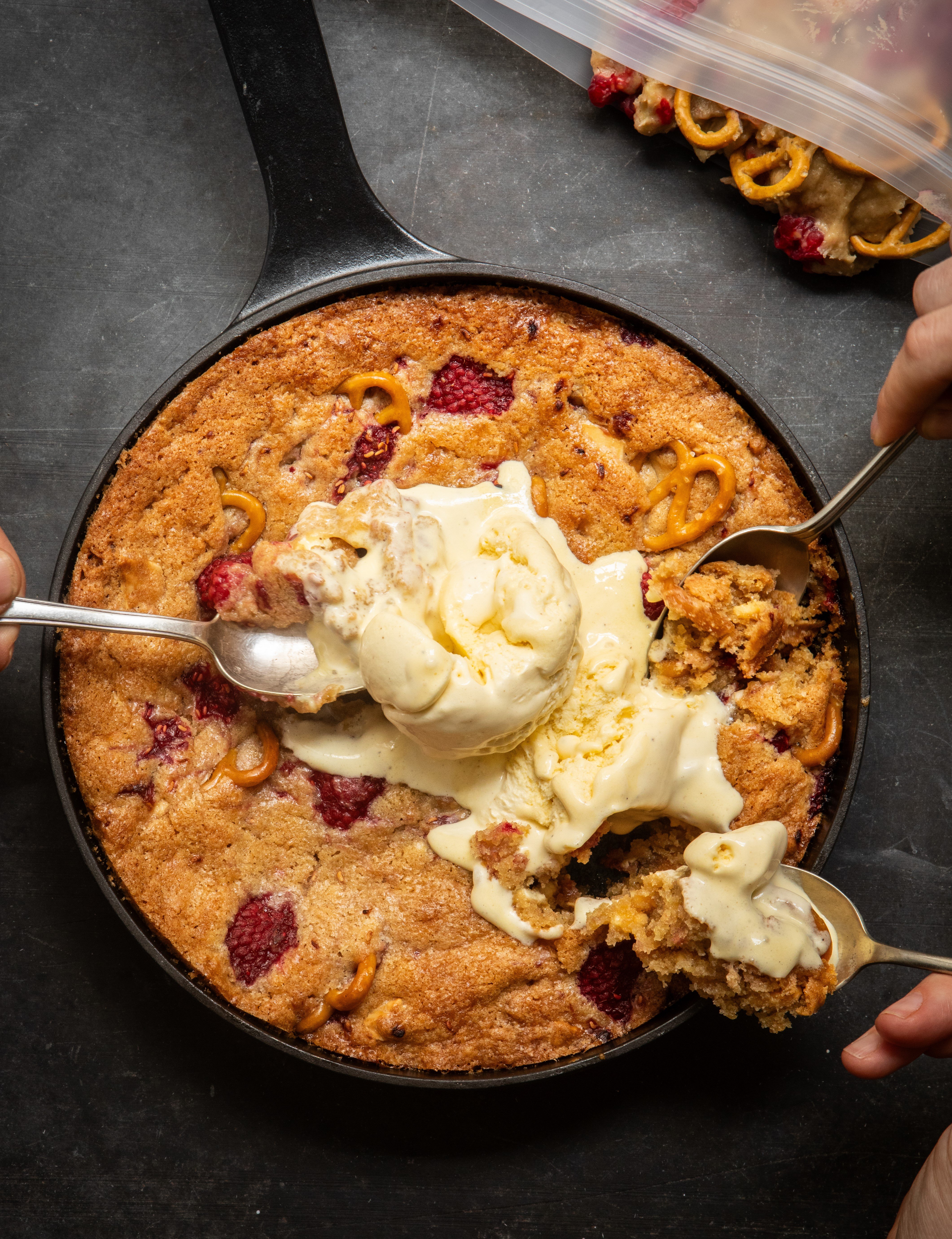 How to make The Batch Lady’s white chocolate, raspberry and pretzel ...