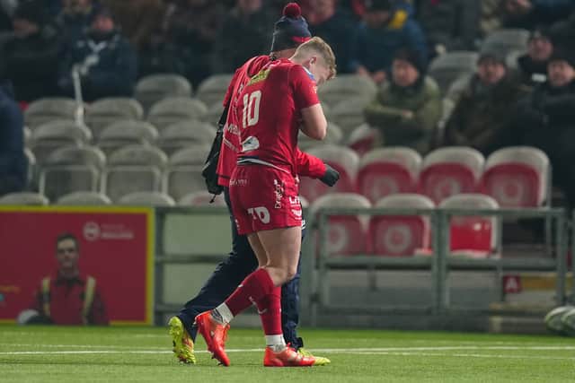 Warren Gatland challenges Dan Edwards to stake claim for Wales fly-half ...
