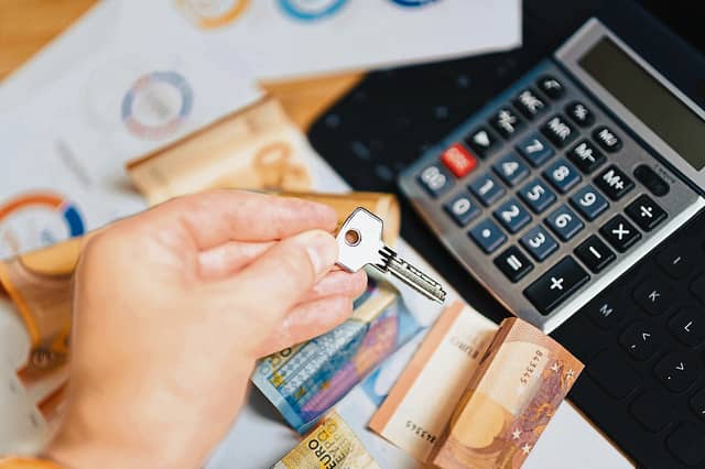 Run the numbers: Re-mortgaging could potentially save you thousands over the course of your loan
