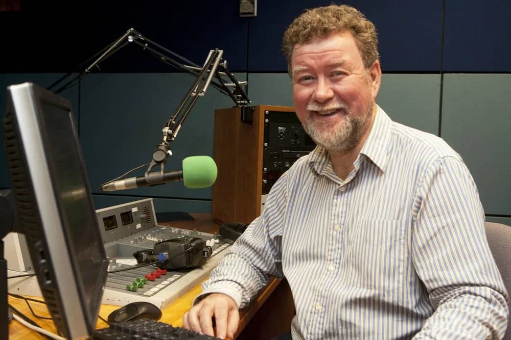 Cathal Póirtéir is a writer and broadcaster who worked for 30 years as a radio producer in RTÉ Radio 1
