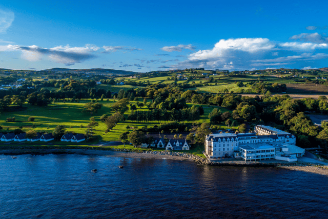 The LUXLife Awards, known for honouring the best in luxury travel, dining, and lifestyle, selected Redcastle Hotel and Spa from an elite pool of contenders in Ireland. 