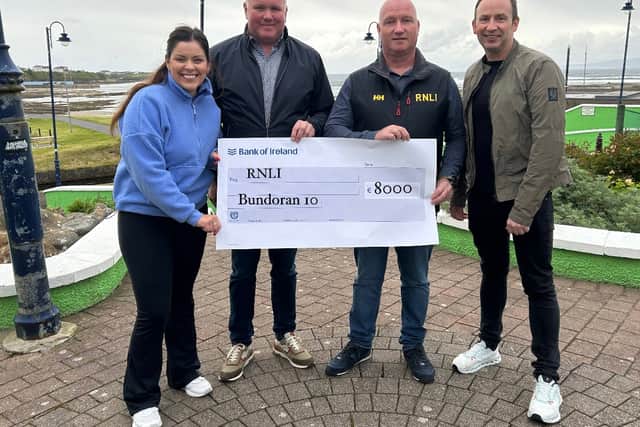 The cheques to the charity groups were presented by the run committee last Friday night.