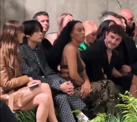The interaction between Paul Mescal and Daisy Edgar Jones