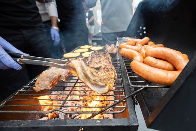 There were sensational sights, smells and sounds at the barbecue competition on the city's boardwalk at Harvey's Quay. The contest was won by Latino Malekum, a group of friends from Central and South America, who have made Limerick their home.
