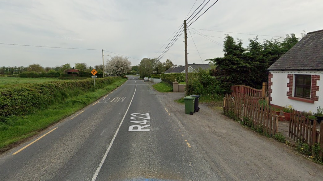 Traffic calming wanted on busy road near school in Laois
