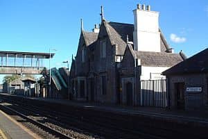 Sallns train station