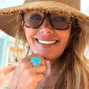 Roma Downey has paid tribute to the late Thomas Gallagher.