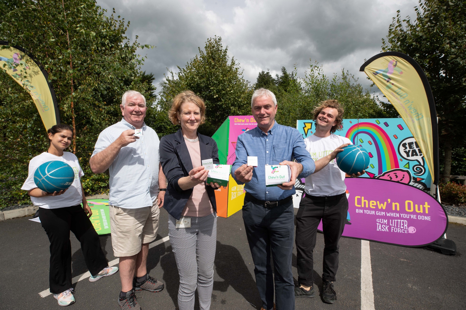 Ger Ahern, Killaloe Tidy Towns; Maria Carey, Clare County Council and Councillor Pat Burke, Clare County Council with representatives of the Gum Litter Taskforce 