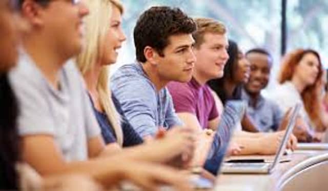 Call for 'fair play for Donegal's college students and their families