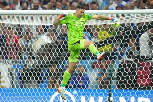 VAR decisions which do not require an on-field review, such as offside calls, will not be communicated verbally by the referee but graphic illustrations of tight calls will appear on big screens, with semi-automated offside technology in use at these finals.