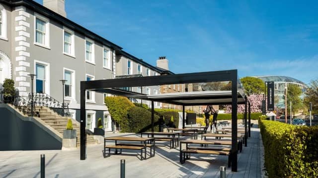 The Sandymount Hotel has been a firm favourite with visitors from Donegal over the years due to its close proximity to the Port Tunnel for drivers travelling on the M1 into Dublin
