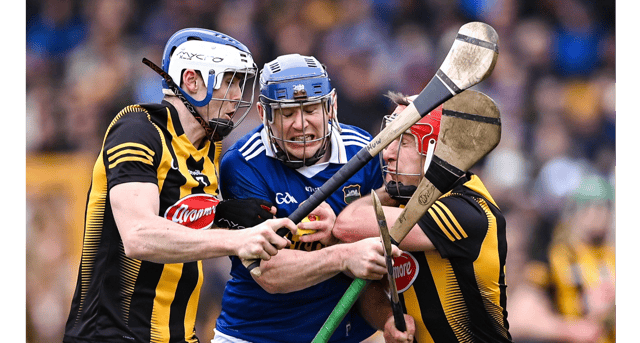 Tipperary’s Alan Tynan has no room for manoeuvre between Kilkenny’s Huw Lawlor and Cillian Buckley in the Allianz National League match at UPMC Nowlan Park. Picture: Piaras Ó Mídheach/Sportsfile