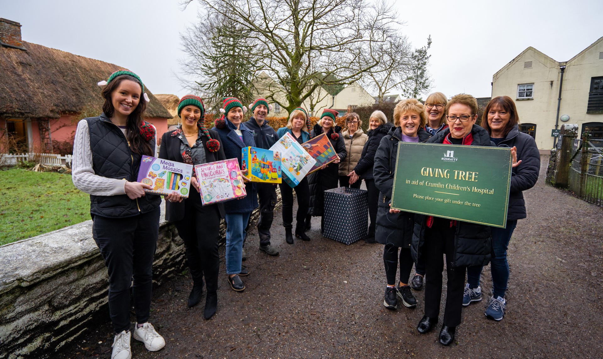 Donated Toys: Annie Casey, Fiona Kilderry, Clair McNamara, Adrian Garvey, Anita O’Loughlin, Marie Brennan, Deirdre Purtill, Kathleen Minogue, Mary Burke, Helen Hehir, Pauline Quinn and Monica Lyons
