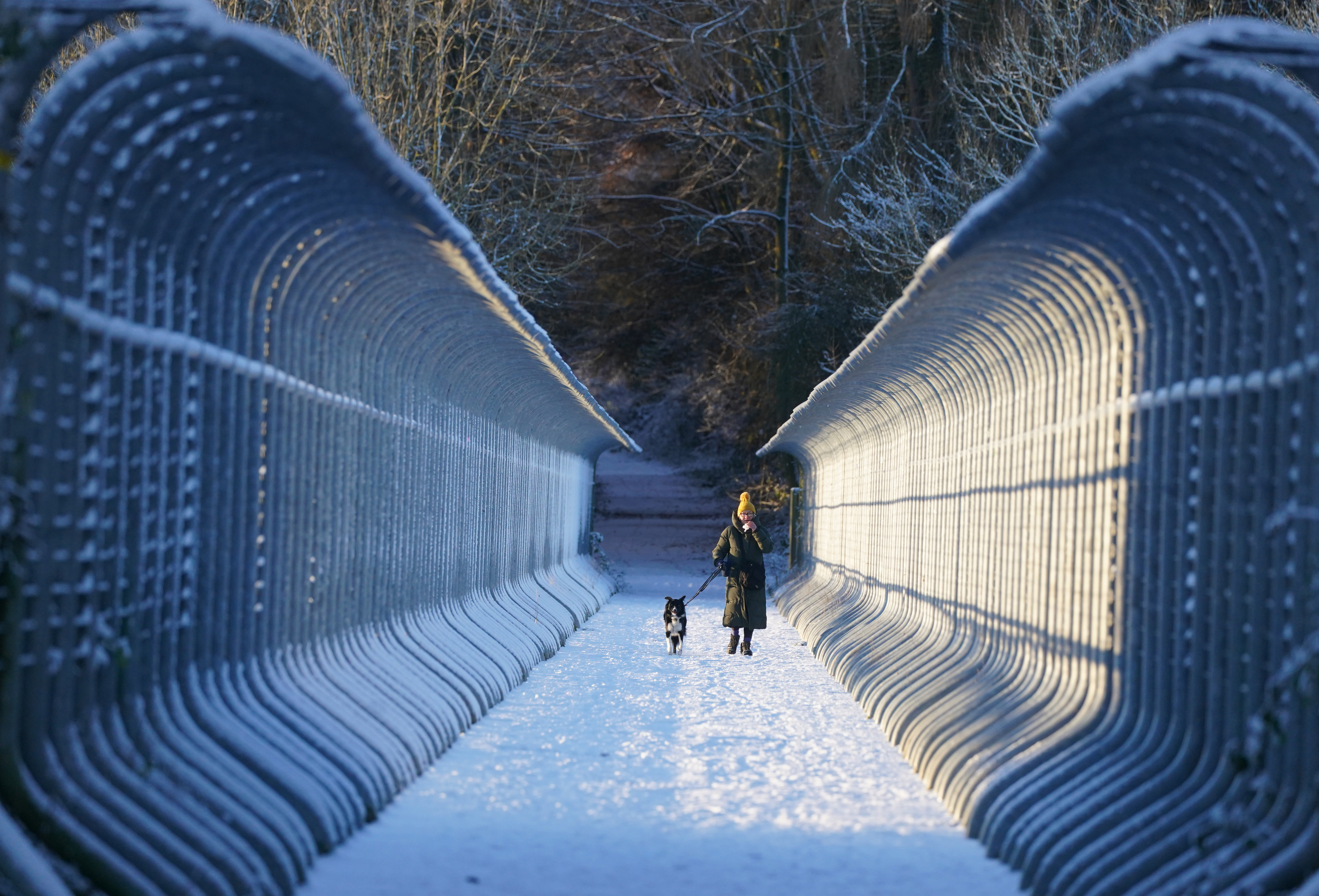 Ice and snow warnings issued as temperatures set to stay as low as ...
