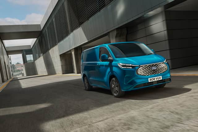 Ford E-Transit Custom
