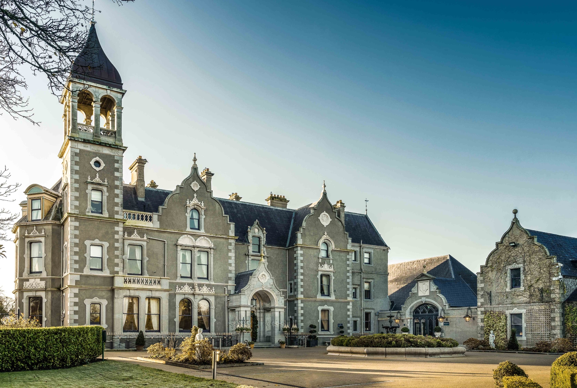 KILDARE: Stylish refurbishment of Killashee Hotel unveiled at a glitzy ...