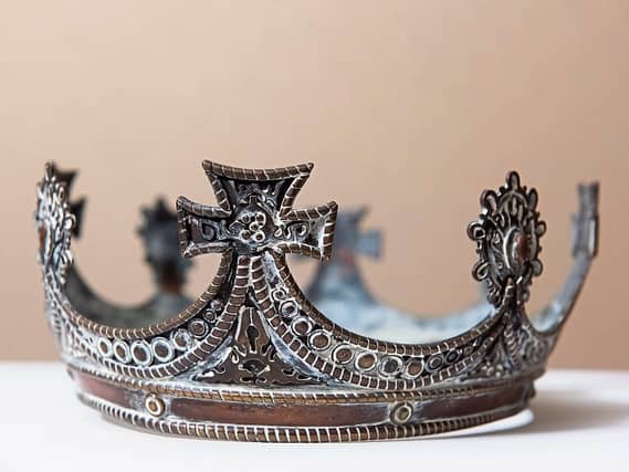 The crown Richard Harris adorned in Camelot, part of the collection