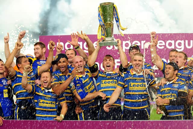 McDermott had left his role as Harlequins head coach earlier in the 2009/10 season to join the Rhinos, with a view to replacing McClennan in 2012.