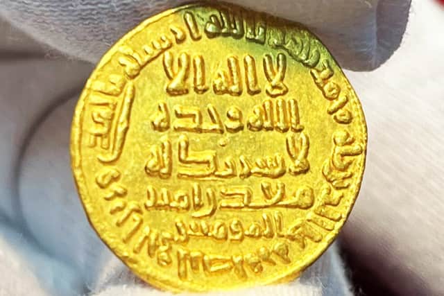 Coins from the period are common but the Arabic phrase inscribed on the dinar is said to be rare.