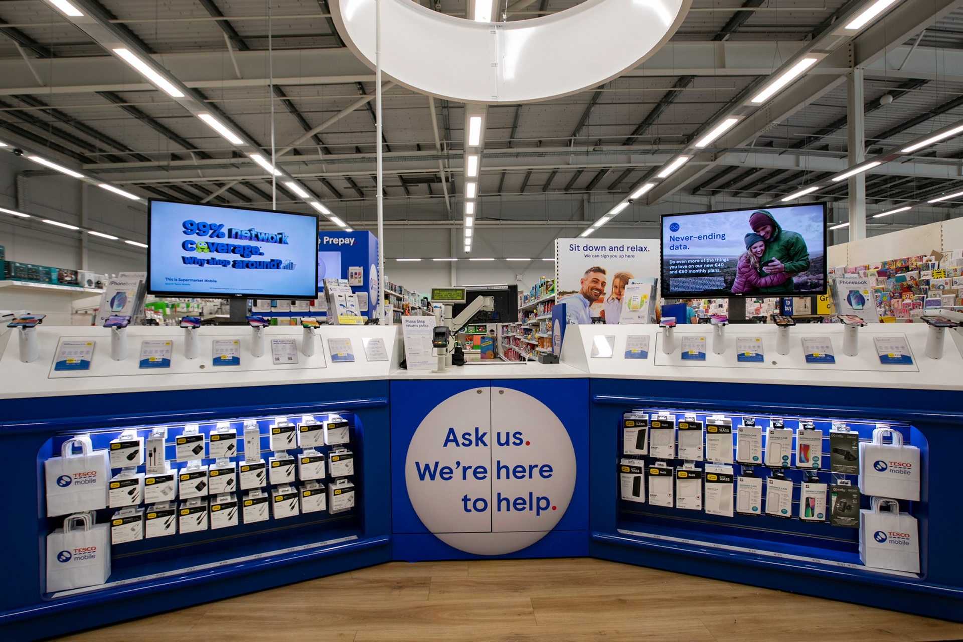 Retailer opens new Mobile Phone shop at Limerick store