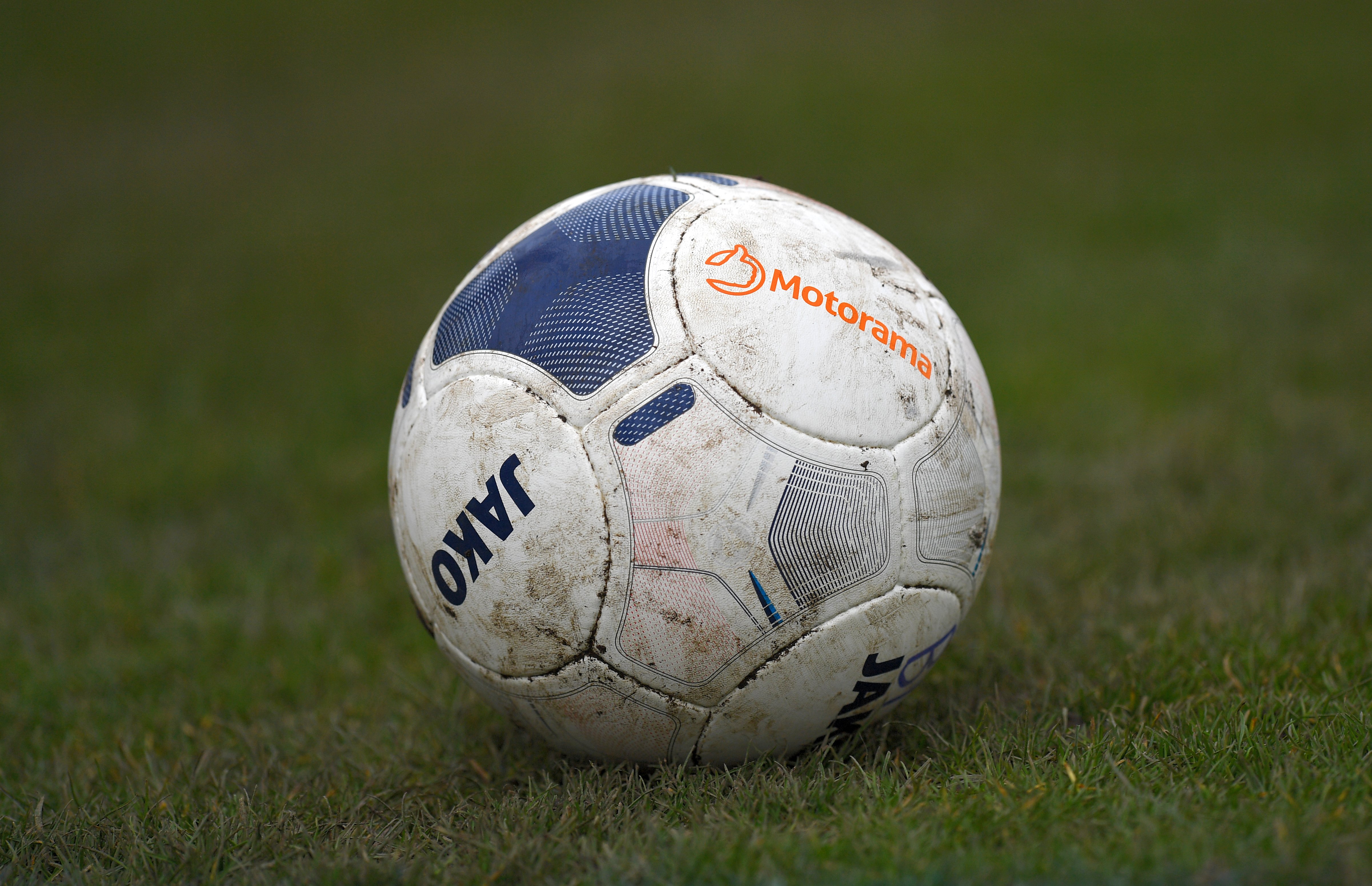 Marcus Dackers on the spot as 10-man Southend beat Wealdstone