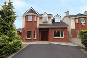 Inis Mór is in an excellent location in a popular residential area