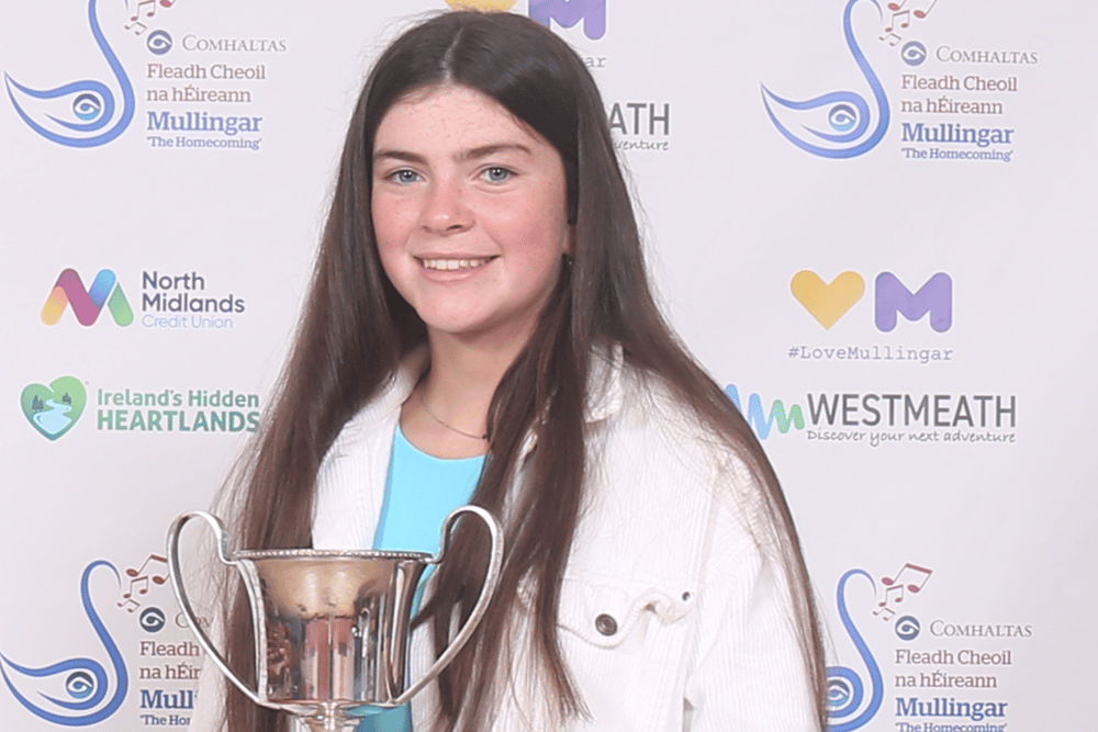 Laura Scott of CCÉ, Camross, Laois, 1st Place All Ireland Winner for the English Singing (Ladies) “Glenfinn Branch Cup” (12-15 years) at the 2022 Comhaltas Ceoltóirí Éireann All Ireland Fleadh Cheoil