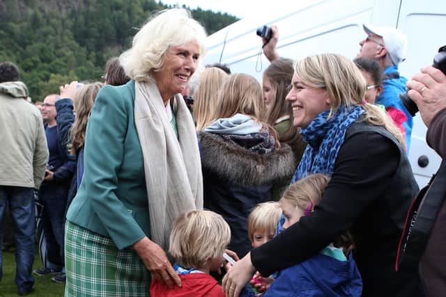 Speaking to the Daily Mail the duchess, who celebrates her 75th birthday on Sunday, said: “Families don’t sit down any longer, do they, and have dinner.