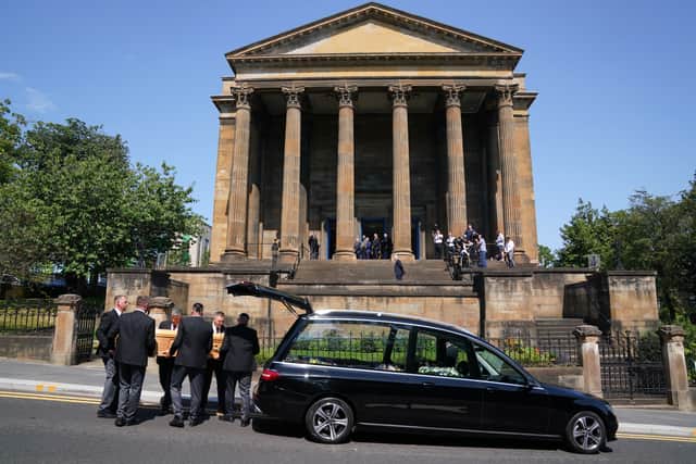Rangers players and fans pay respects to Andy Goram at his funeral
