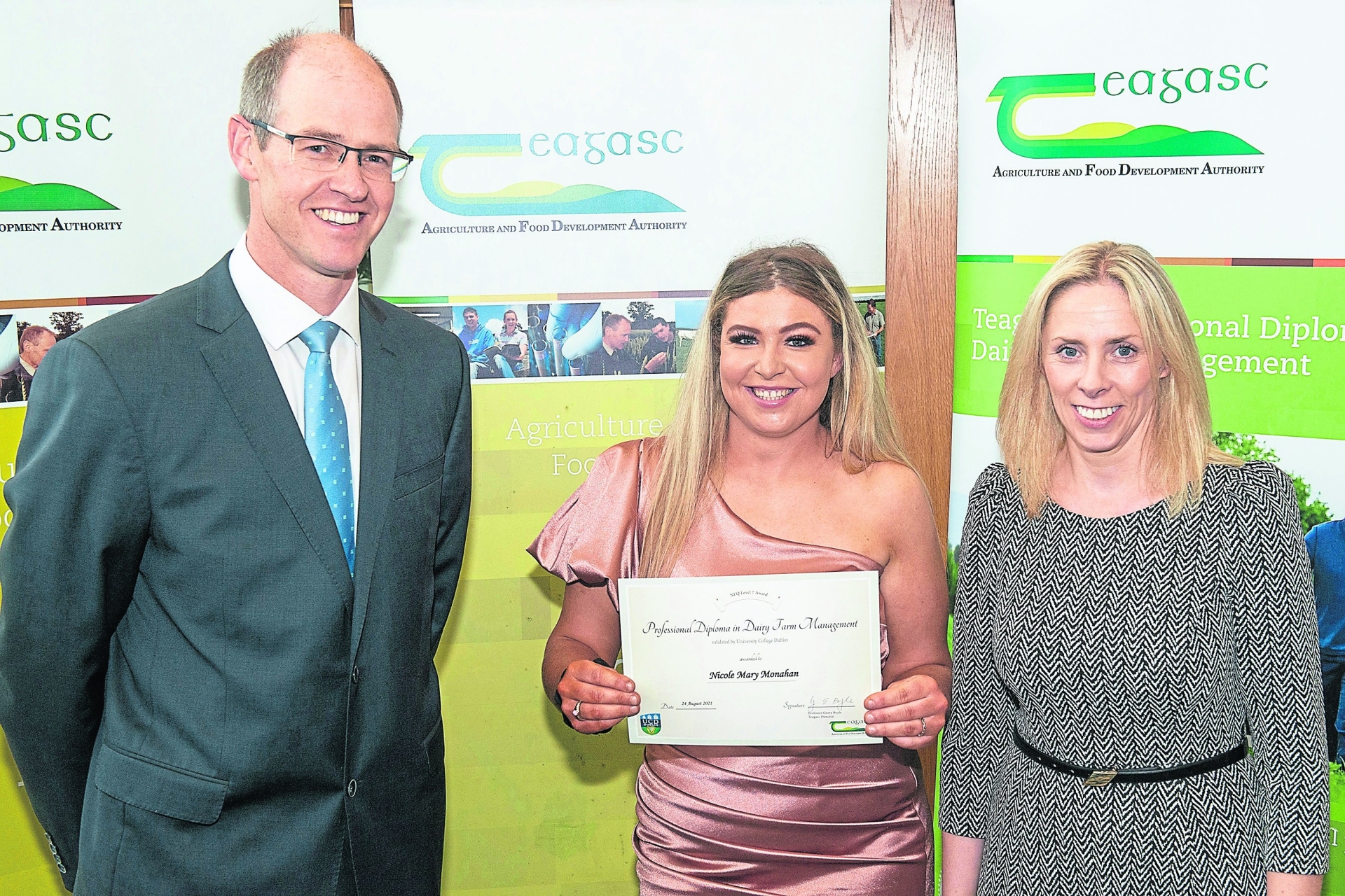 Offaly student receives professional Diploma at graduation ceremony