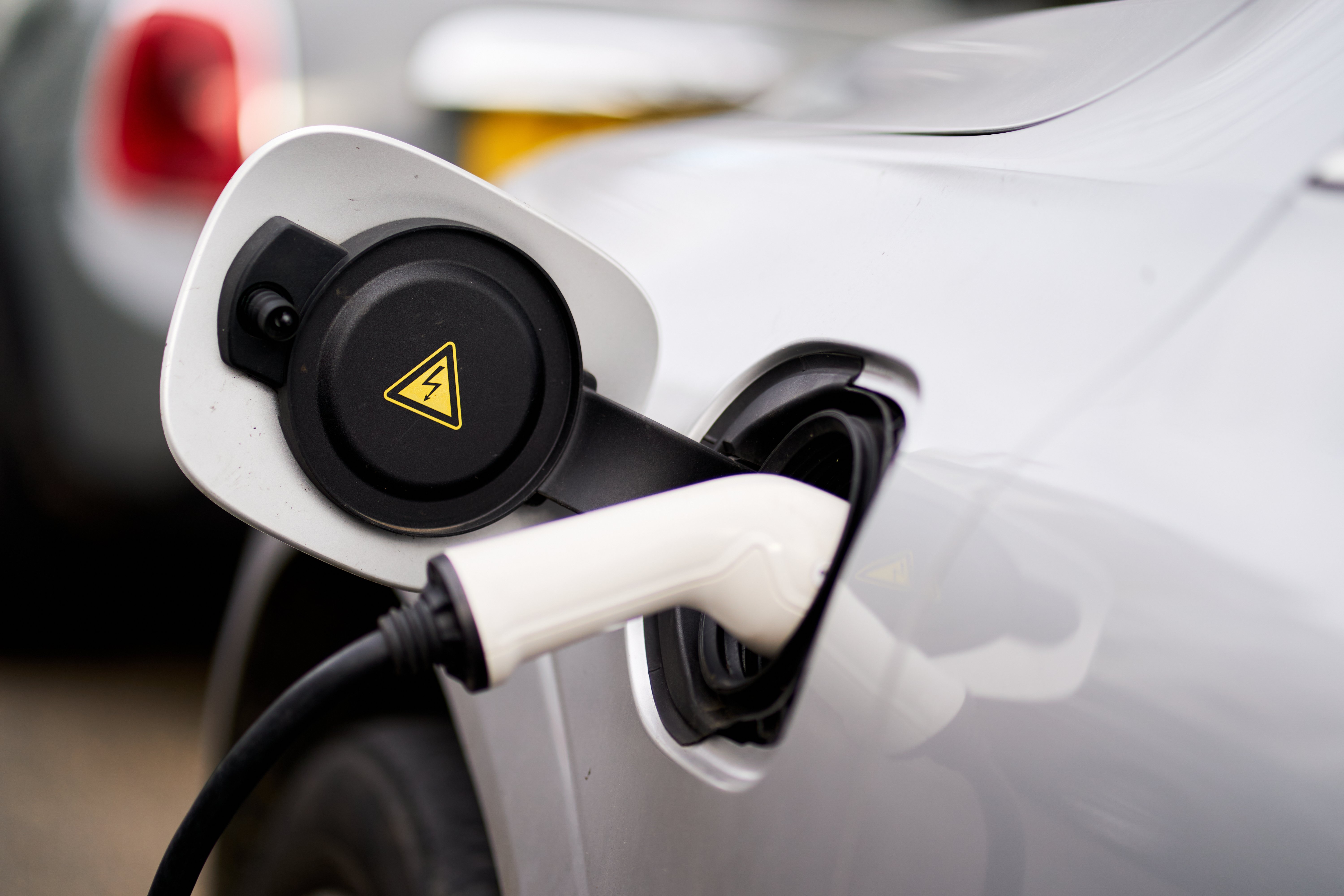 Grants for new electric cars scrapped as funding is ‘refocused’