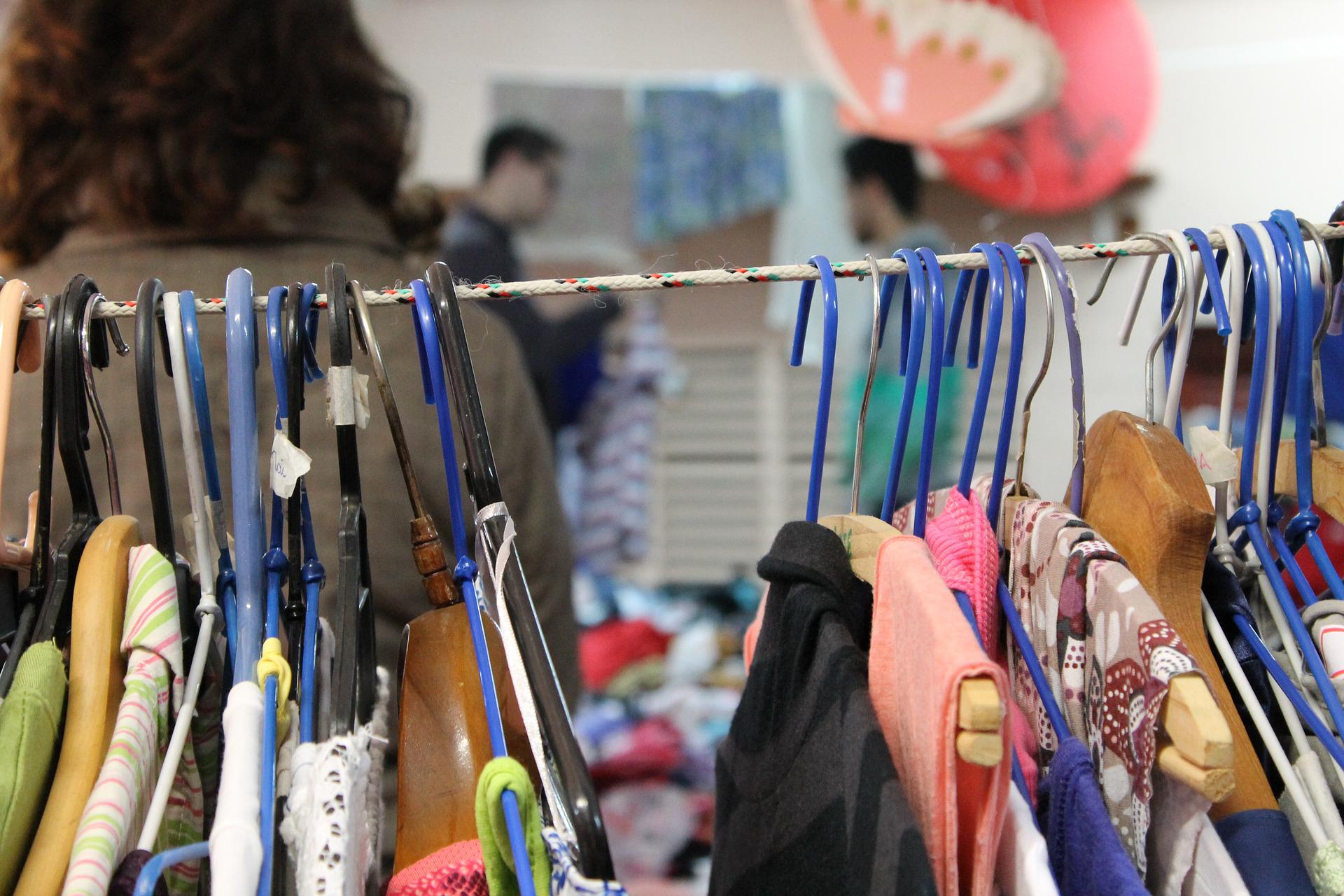 Portlaoise pop up thrift shop for Ukraine and rugby club