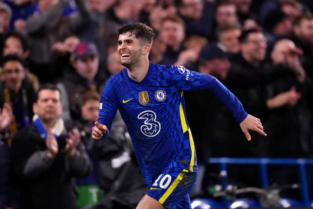 Kai Havertz shows Romelu Lukaku how it’s done as Chelsea dominate ...