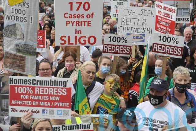 In October, tens of thousands of people from Donegal, Mayo, Sligo and Limerick flooded Dublin to demand the Government covered all the costs for homes that were crumbling due to the defective blocks.