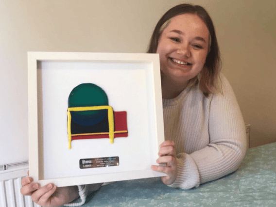 Aisling Daniels, from Limerick, is delighted to receive her scholarship as part of the Johnson & Johnson Ireland Women in STEM2D (WiSTEM2D) Award Programme.